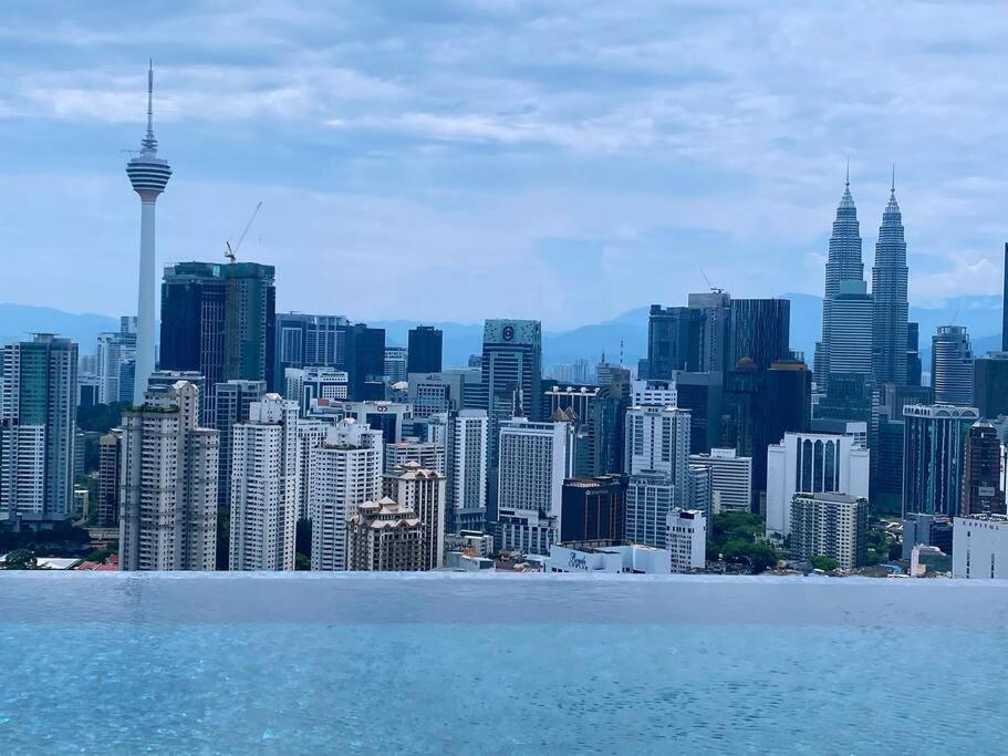 דירות קואלה לומפור Infinity Pool/ Lucentia Bbcc, Near Lalaport, Pnb118, Klcc מראה חיצוני תמונה