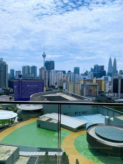 דירות קואלה לומפור Infinity Pool/ Lucentia Bbcc, Near Lalaport, Pnb118, Klcc מראה חיצוני תמונה